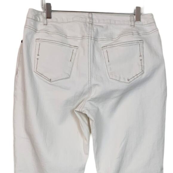 J.Jill Women's Jeans 10" High Rise Cream Eggshell Boot Cut Stretch Size 14 - Picture 4 of 8